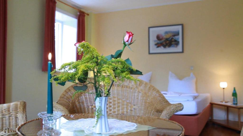 1. Deutsches Kartoffel-Hotel Küsten 外观 照片